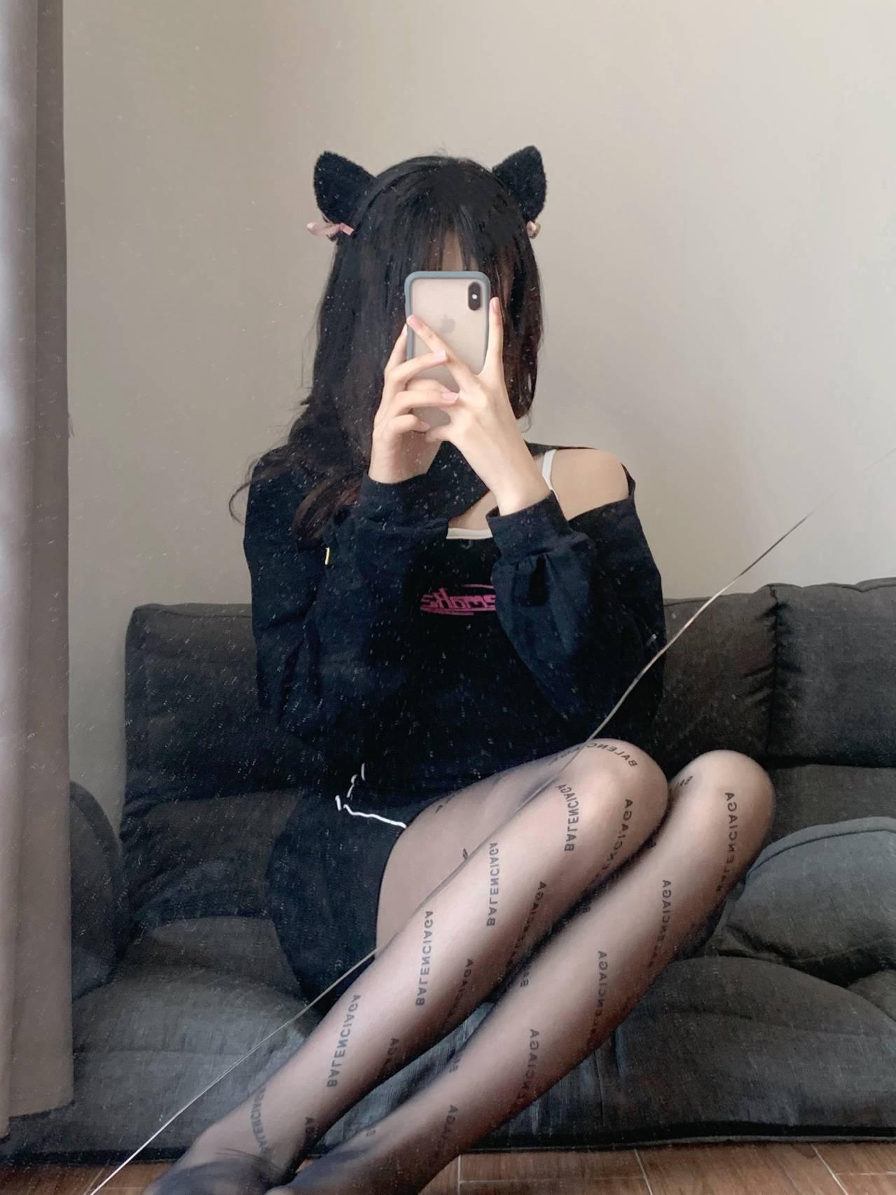 极品妹子会吸会夹